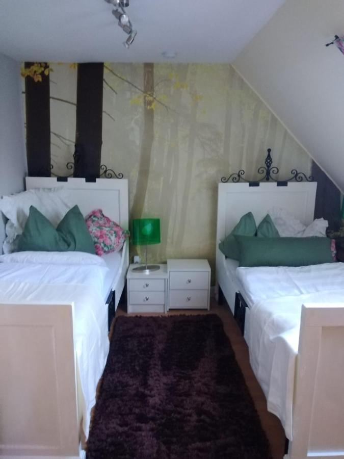 Ferienhaus Badetz Holiday home *